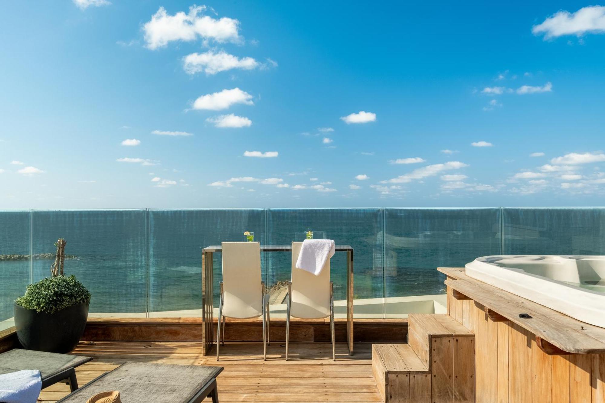 Penthouse 3Br + Roof Top + Parking - On The Beach Haïfa Extérieur photo