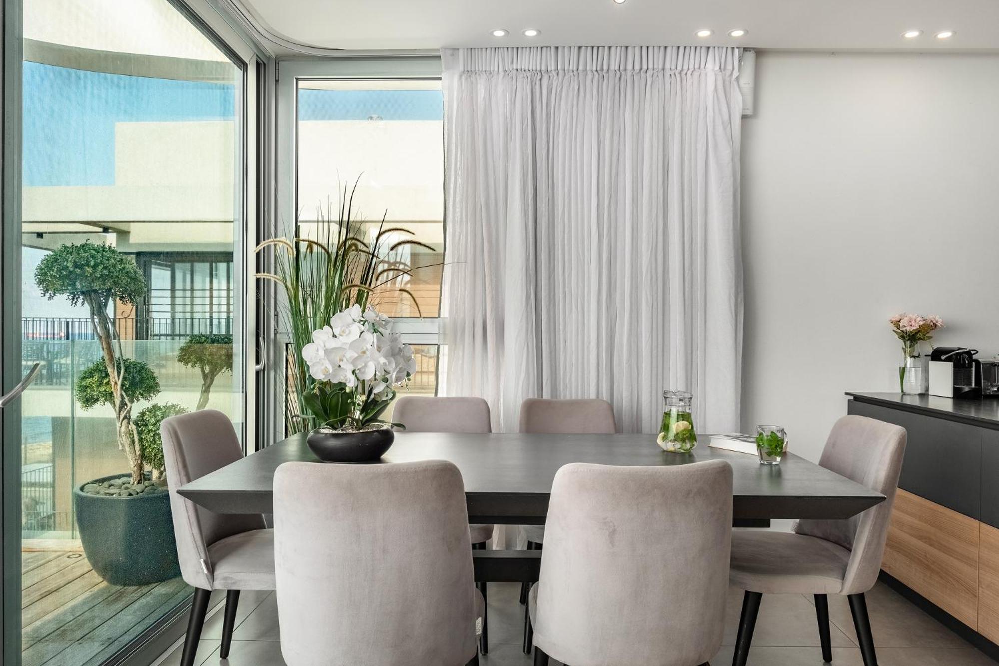 Penthouse 3Br + Roof Top + Parking - On The Beach Haïfa Extérieur photo
