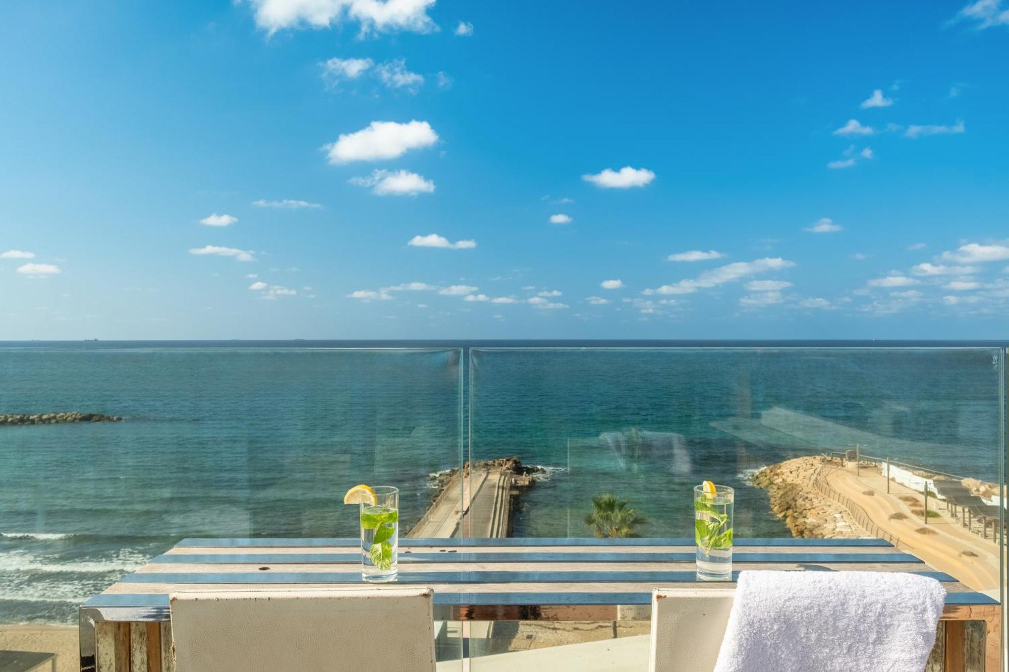 Penthouse 3Br + Roof Top + Parking - On The Beach Haïfa Extérieur photo