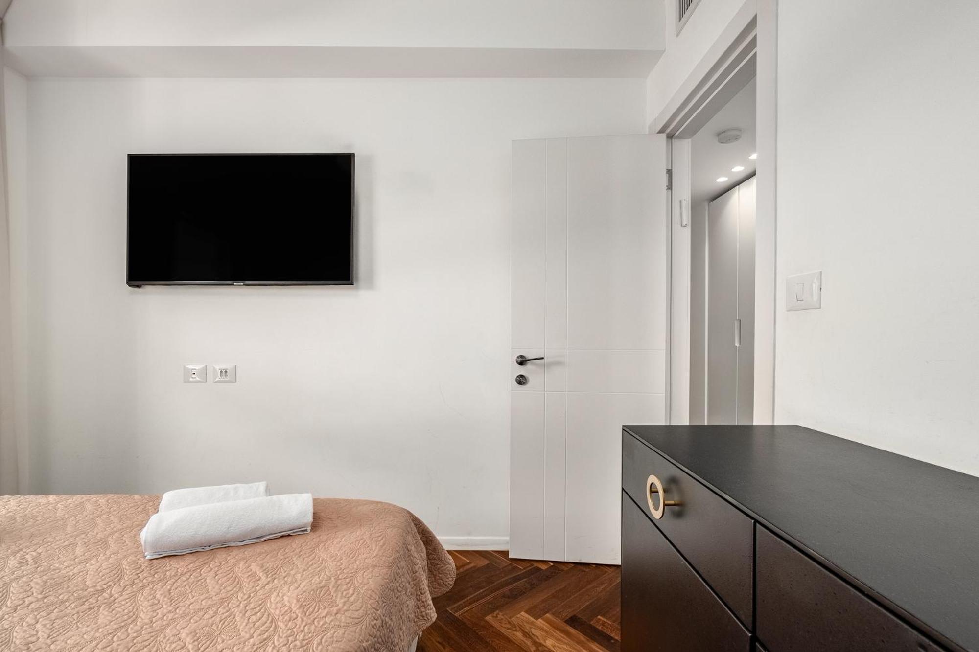 Penthouse 3Br + Roof Top + Parking - On The Beach Haïfa Extérieur photo